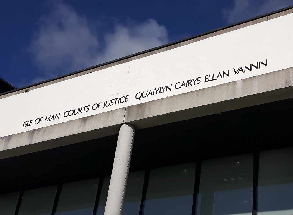 Can you translate Filipino for court?