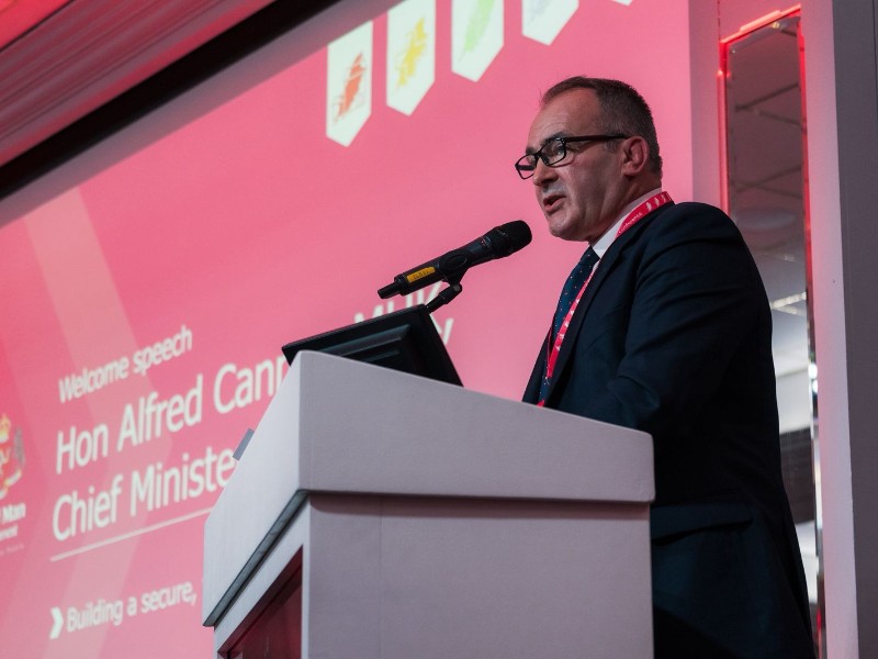 Chief minister calls extraordinary meeti