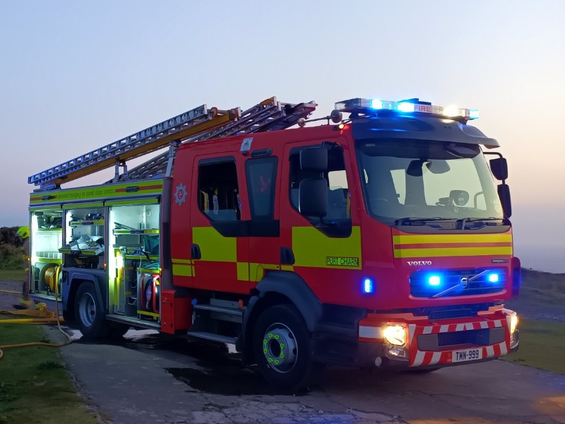 Fire crews respond to garage blaze