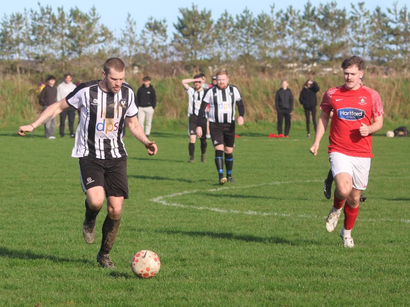 Football: Peel and RYCOB progress in FA 