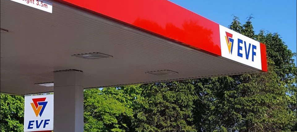 Garage chain ready for bus strikes