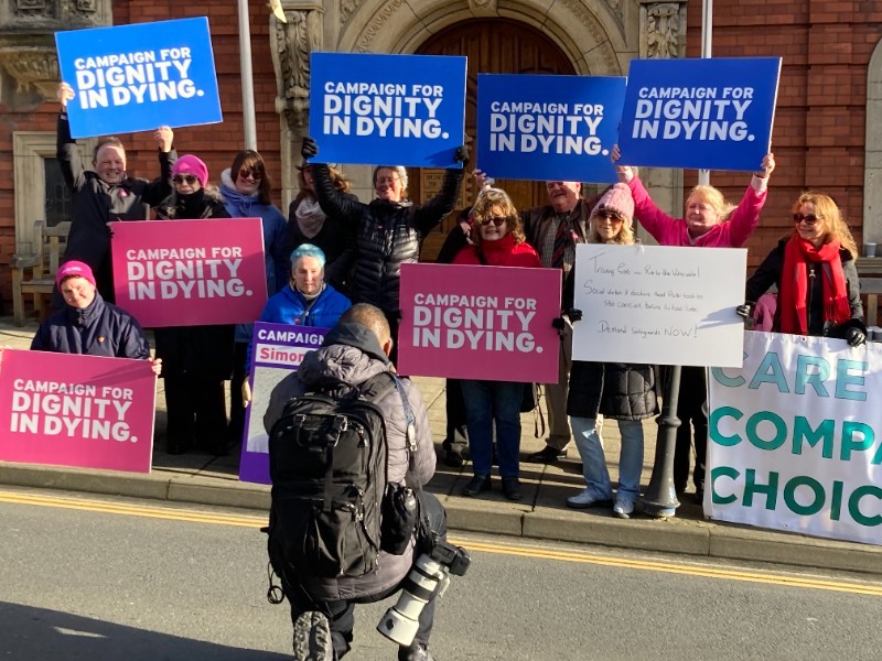 Island praised as assisted dying legisla