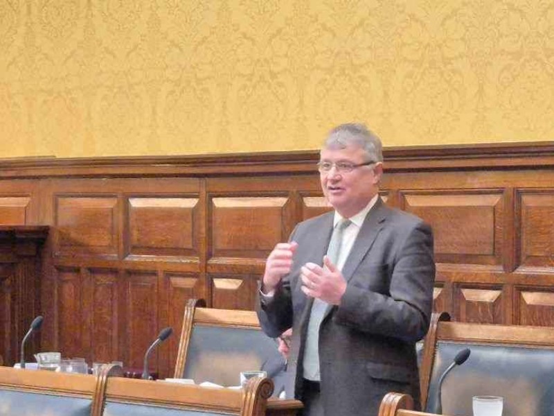 LIVE BLOG: Treasury Minister unveils fin