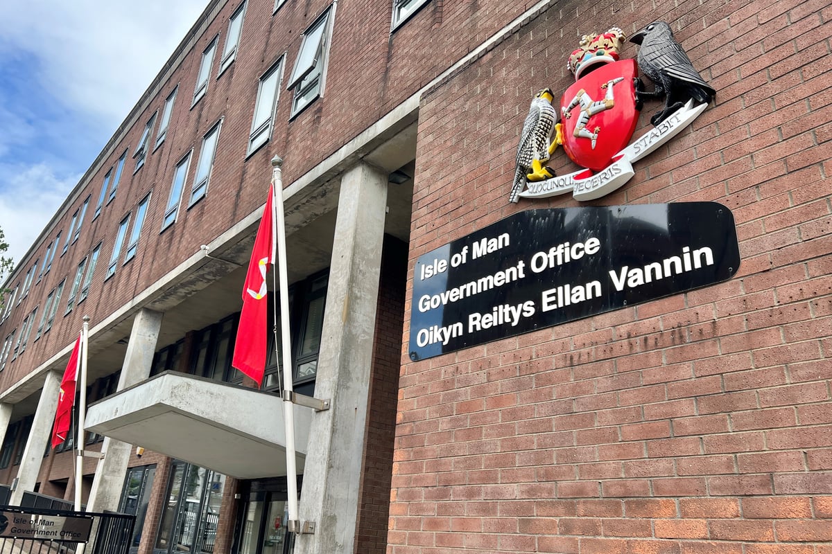 Ministers say cutting Isle of Man public