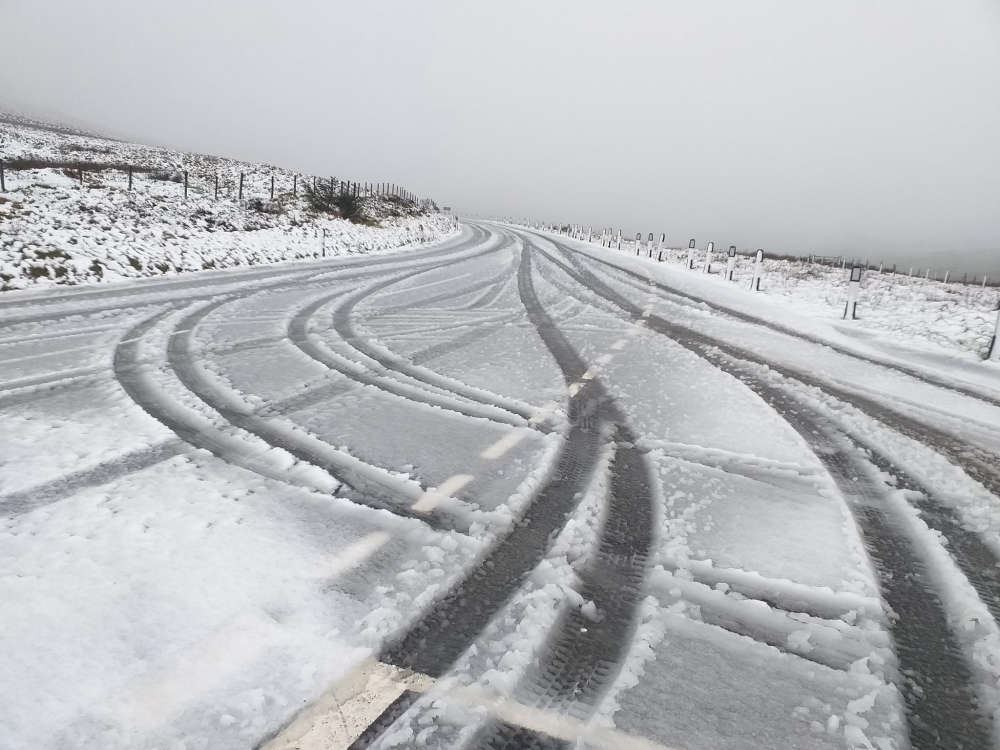 Mountain Road closed until 3.30pm