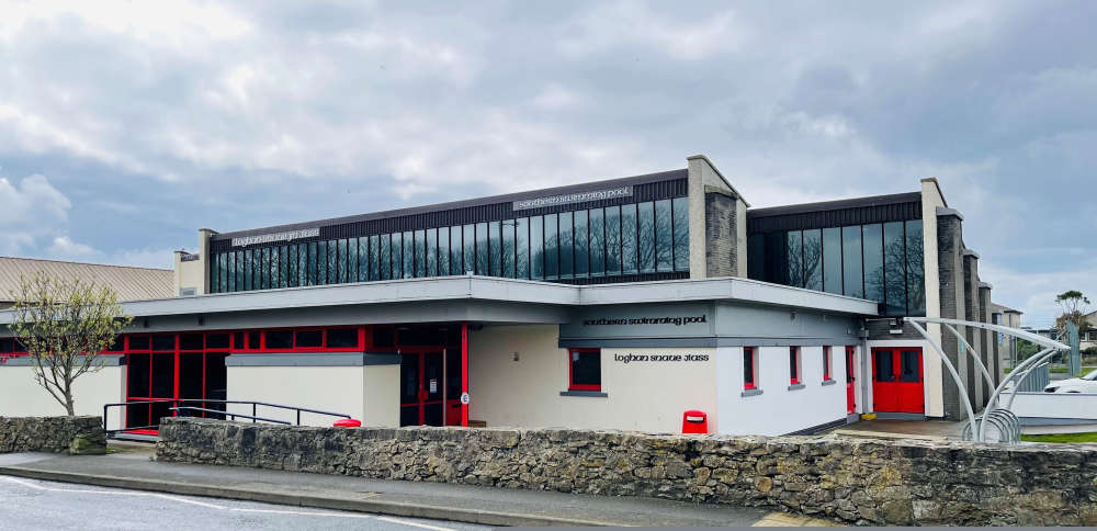 Southern pool remains closed