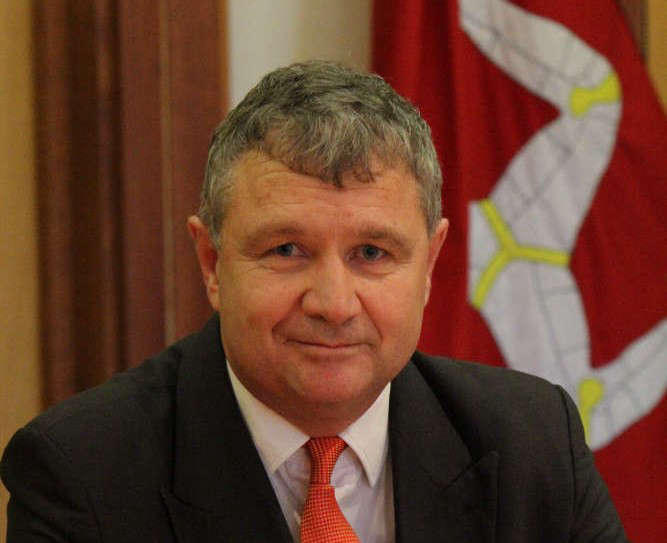 Treasury Minister to be quizzed on unive