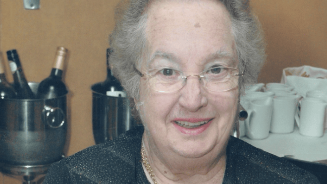 Tributes paid to 'kind and loyal&#x